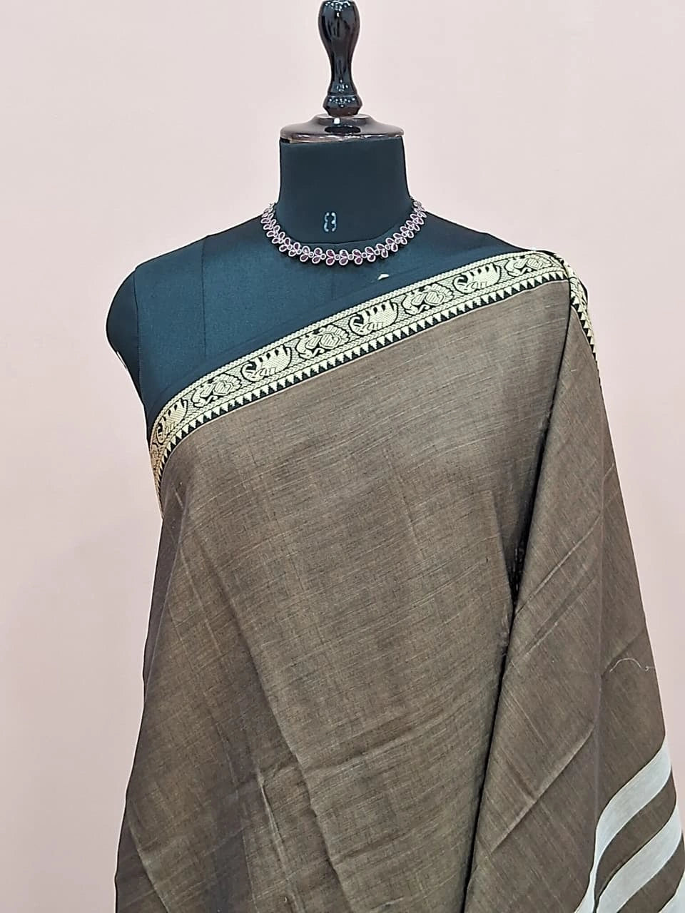 Dark Walnut Brown Plain Narayanpet Cotton Saree 1