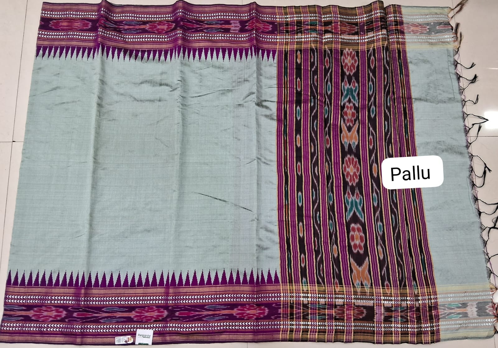 Light Pista Green plain Khadhi Pure Pattu Saree pallu