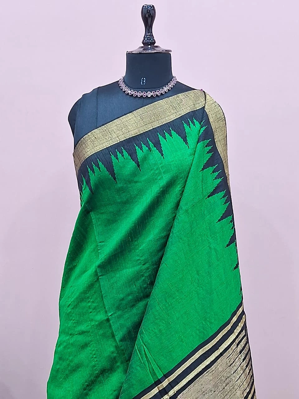 Green Plain Khadhi Pure Pattu Saree 1