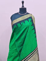 Green Plain Khadhi Pure Pattu Saree 1