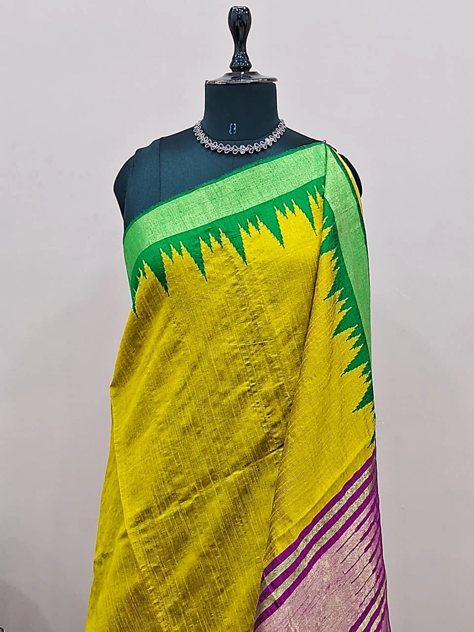 Mango Yellow Plain Khadhi Pure Pattu Saree 1