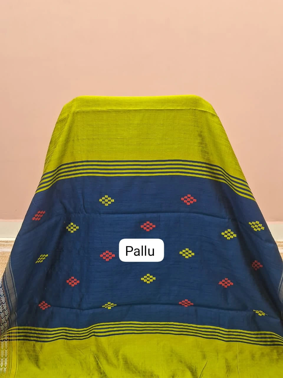Bright Green Khadhi Pure Pattu Saree Pallu