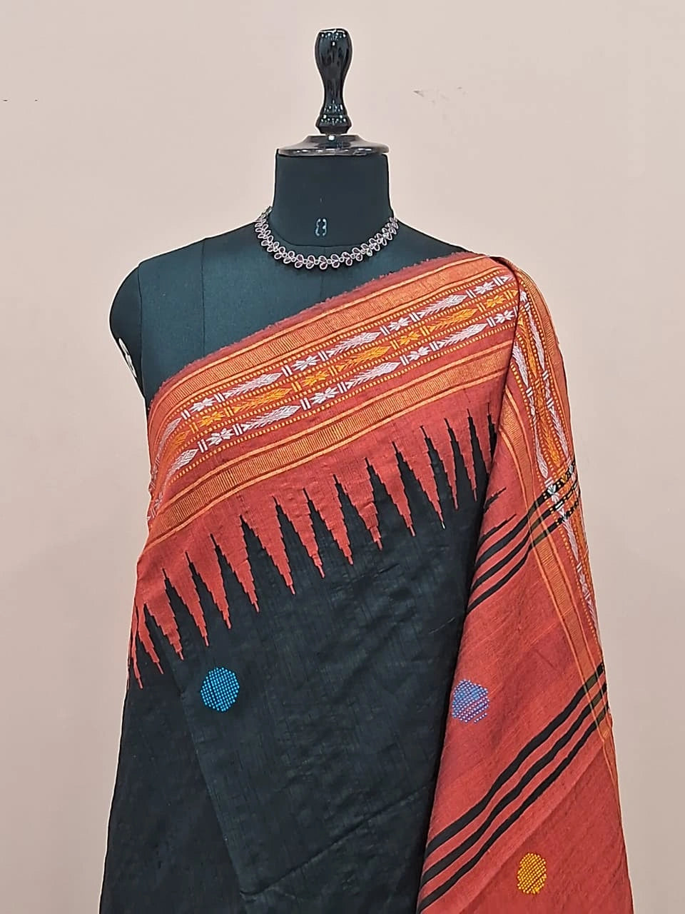 Black Khadhi Pure Pattu Saree 1