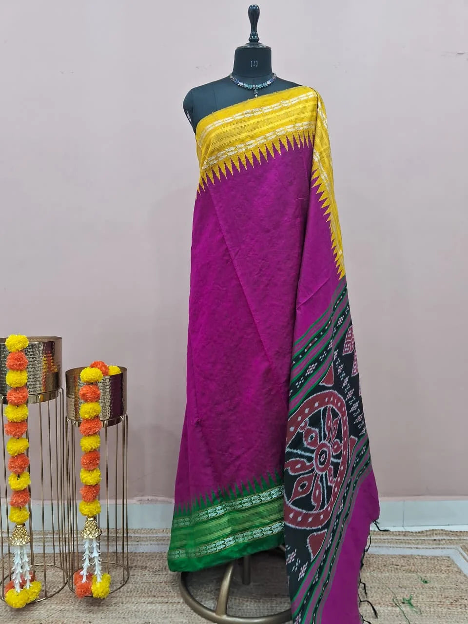 Rani Pink Khadhi Pure Pattu Saree