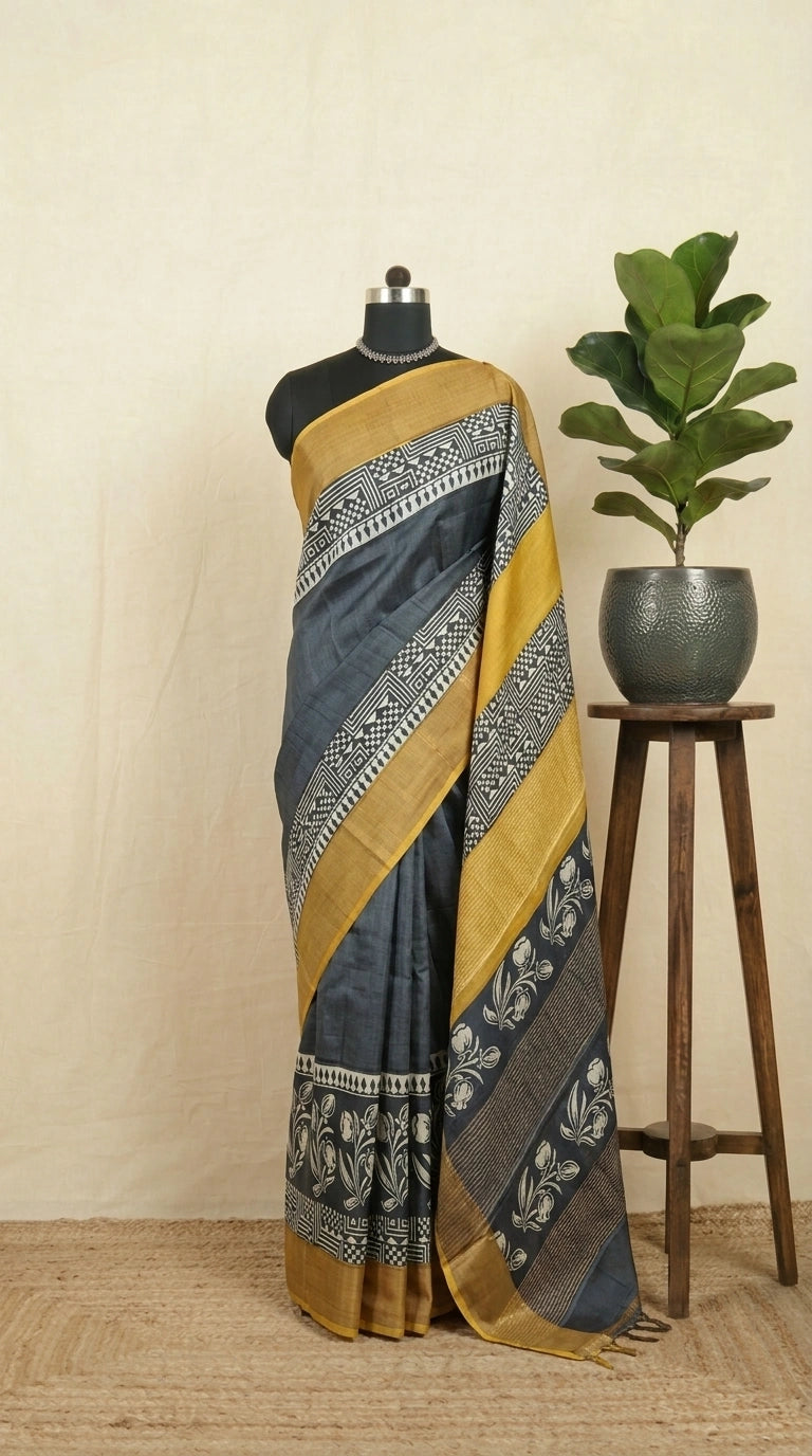 Black plain Pure Tussar Saree