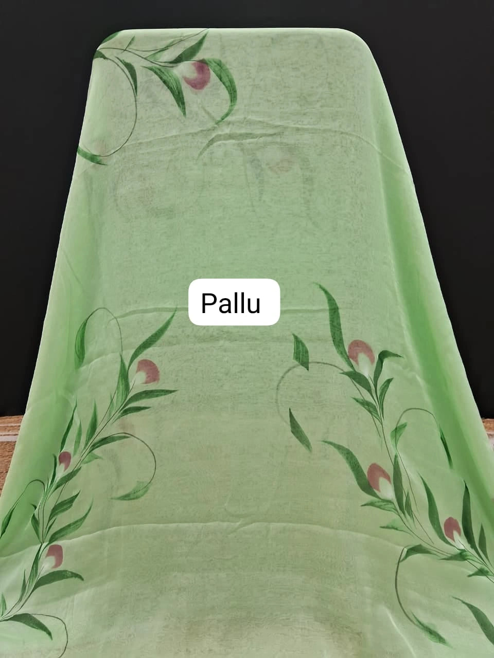 Bright Green Chiffon Saree Pallu