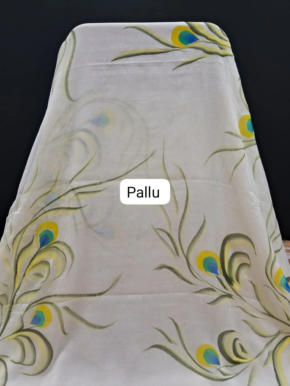 White Chiffon Saree Pallu