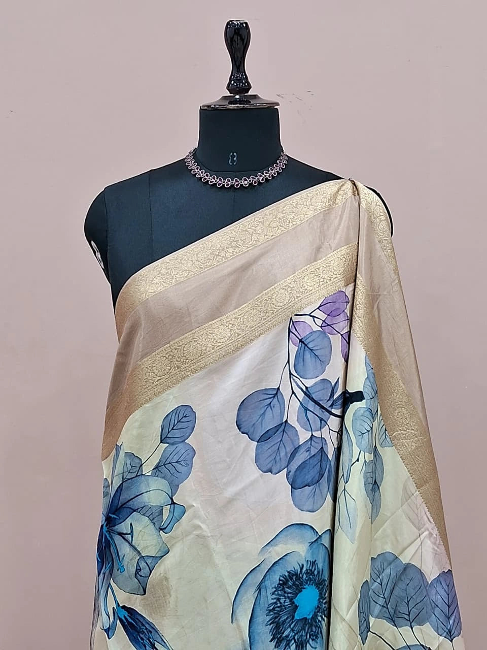Off-White Pure Mysore Crepe Silk Saree 1