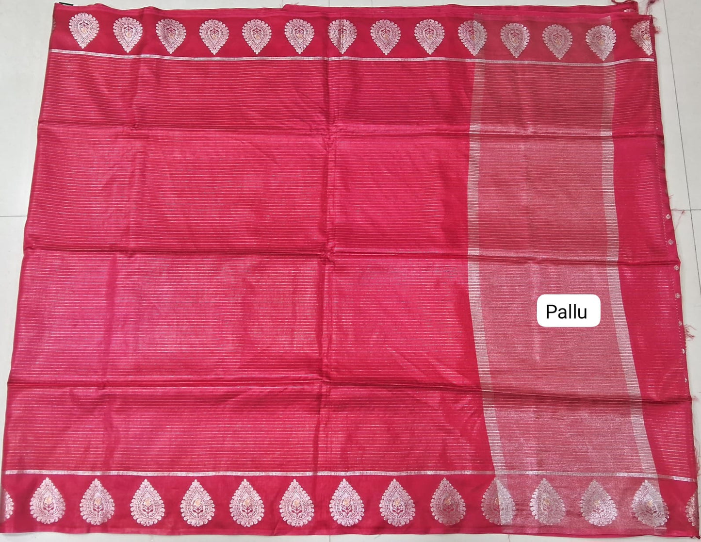 Red Russian Silk Saree pallu