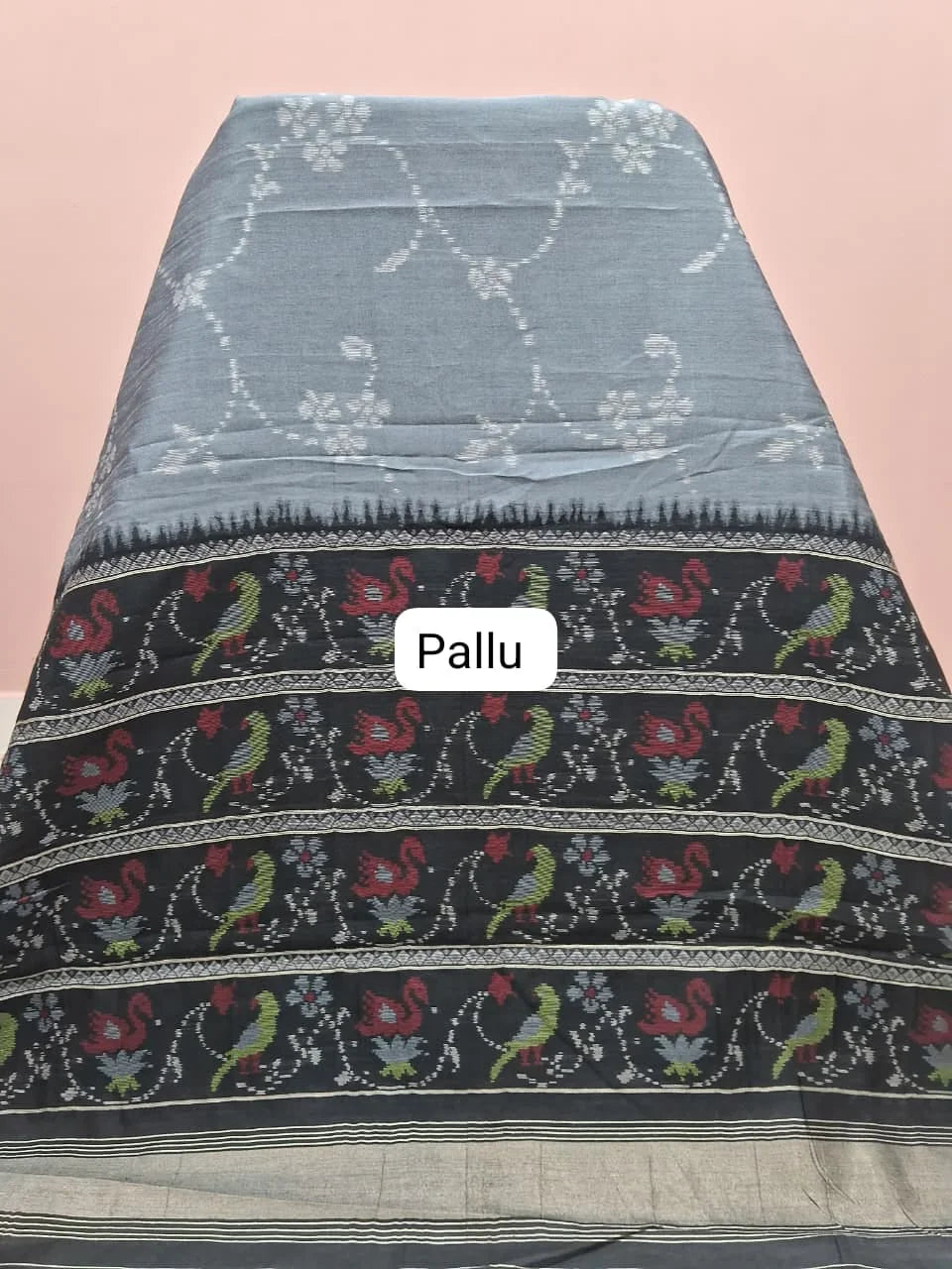 Metal Grey Raw Silk Saree pallu
