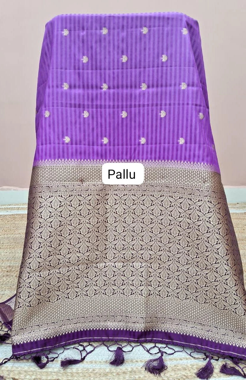 Lavender Raw Silk Saree pallu