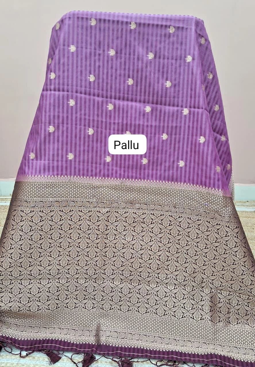 Onion Pink Raw Silk Saree pallu