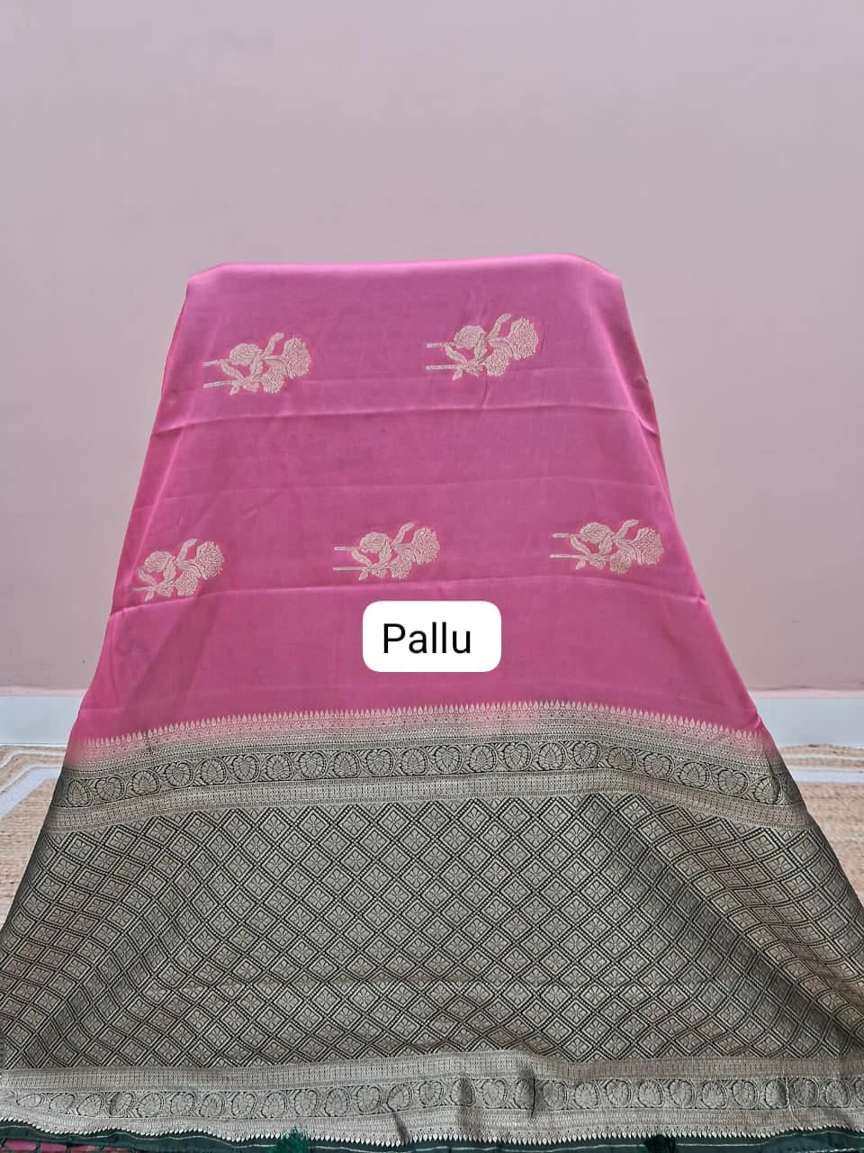 Baby Pink Raw Silk Saree pallu