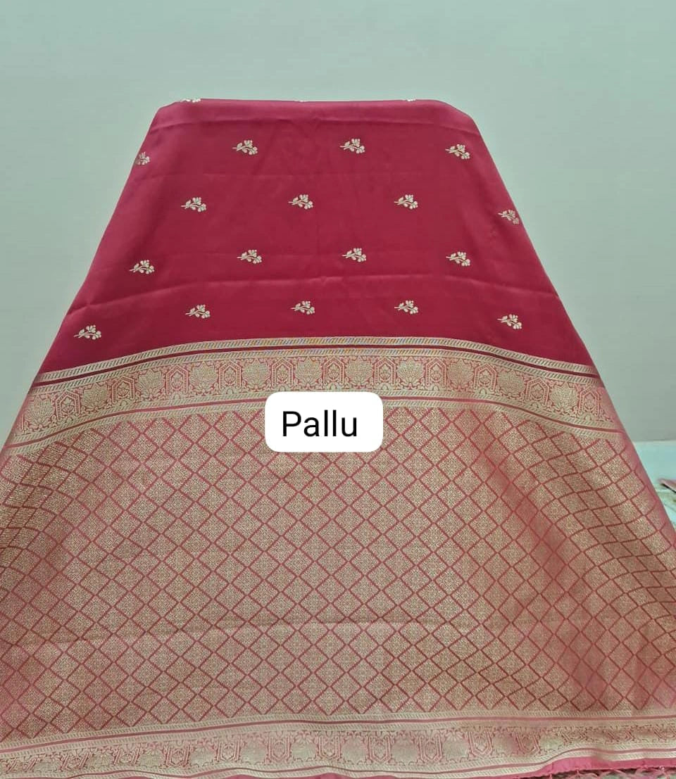 Reddish Pink Raw Silk Saree pallu