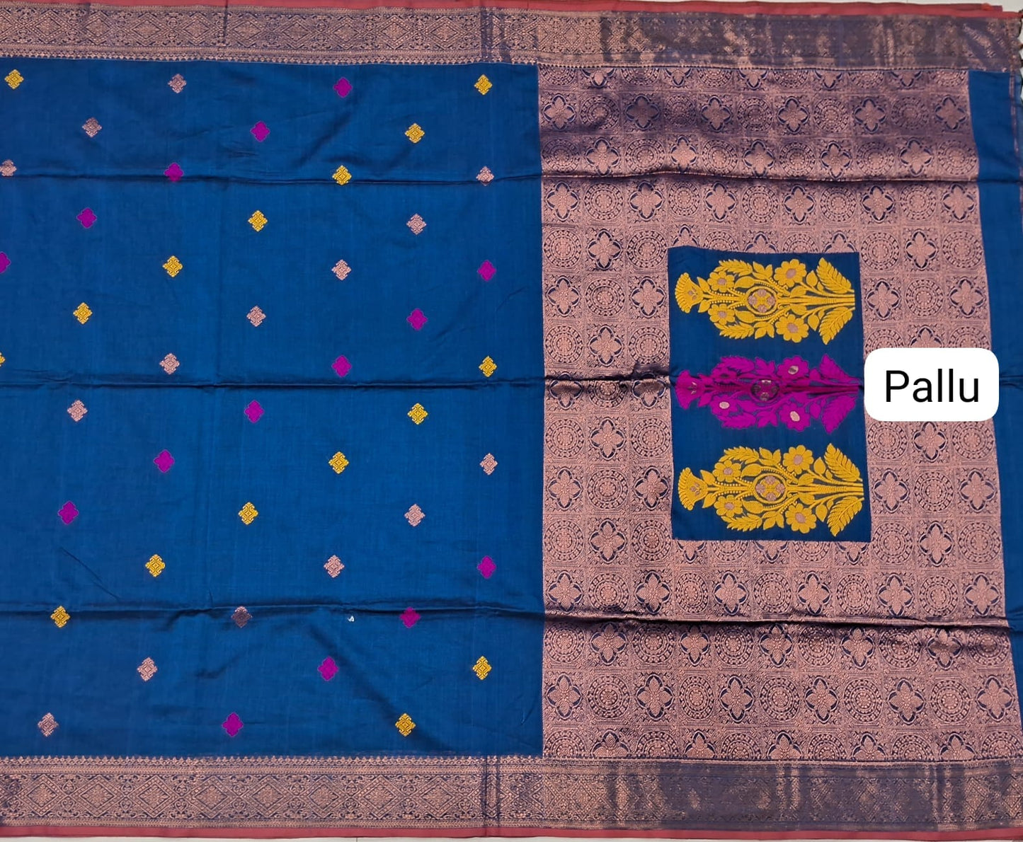 Royal Blue Khadhi Silk Saree Pallu