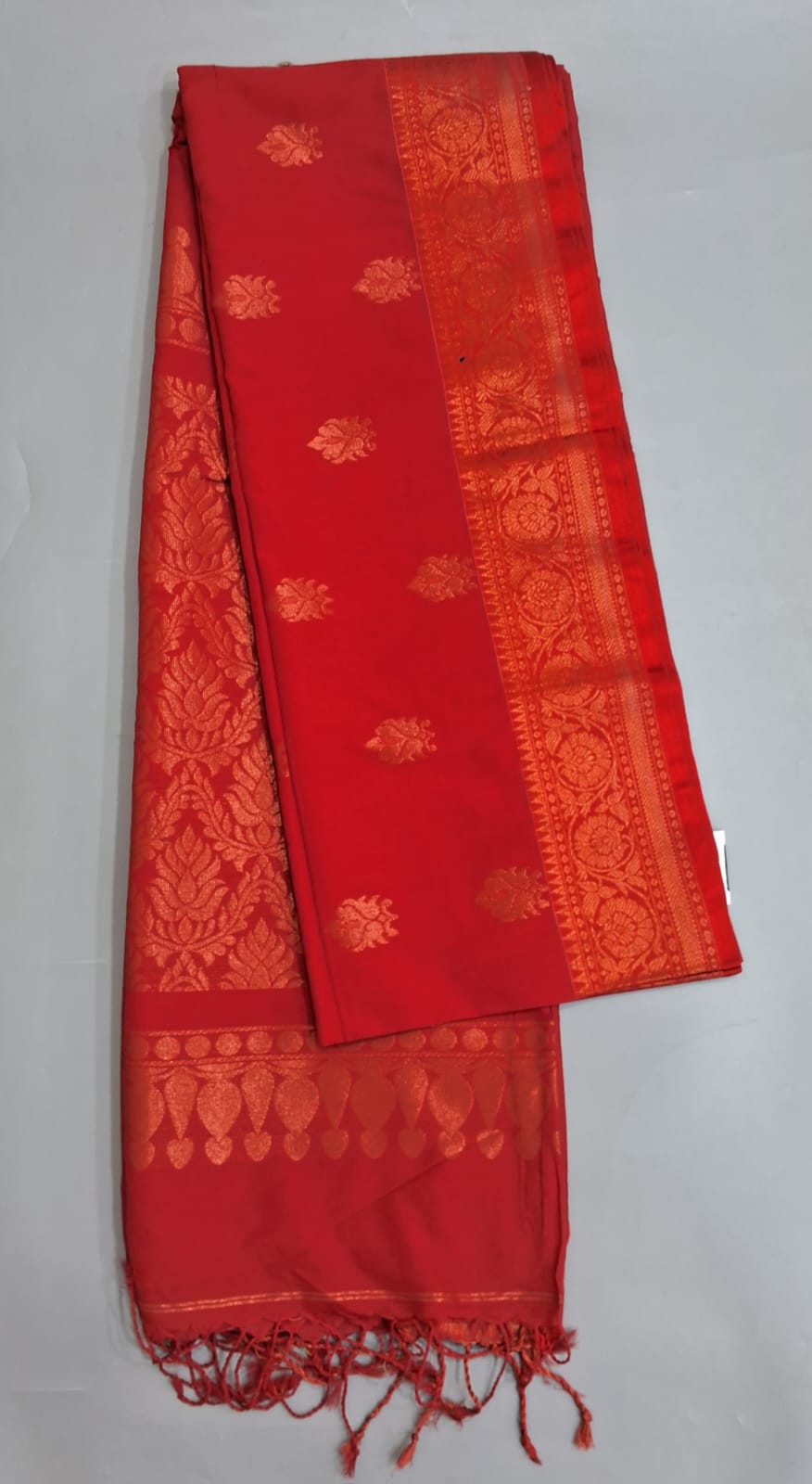 Tomato Red Khadhi Silk Saree 