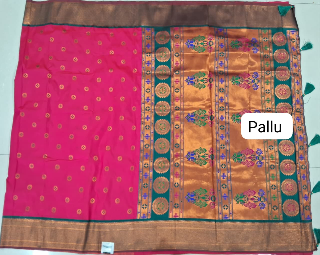 Dark Teal Blue Soft Silk Saree Pallu