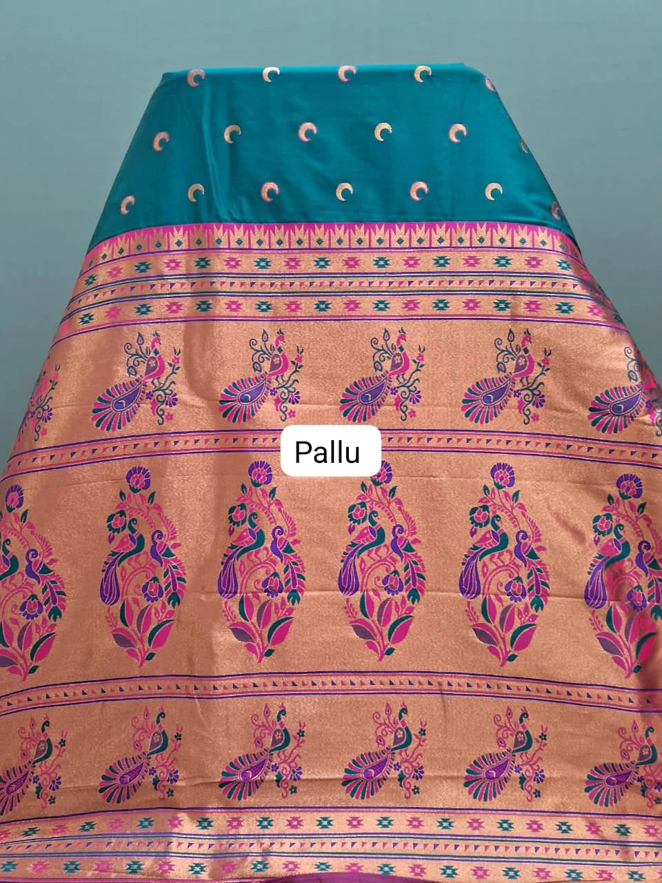 Dark Teal Blue Soft Silk Saree Pallu