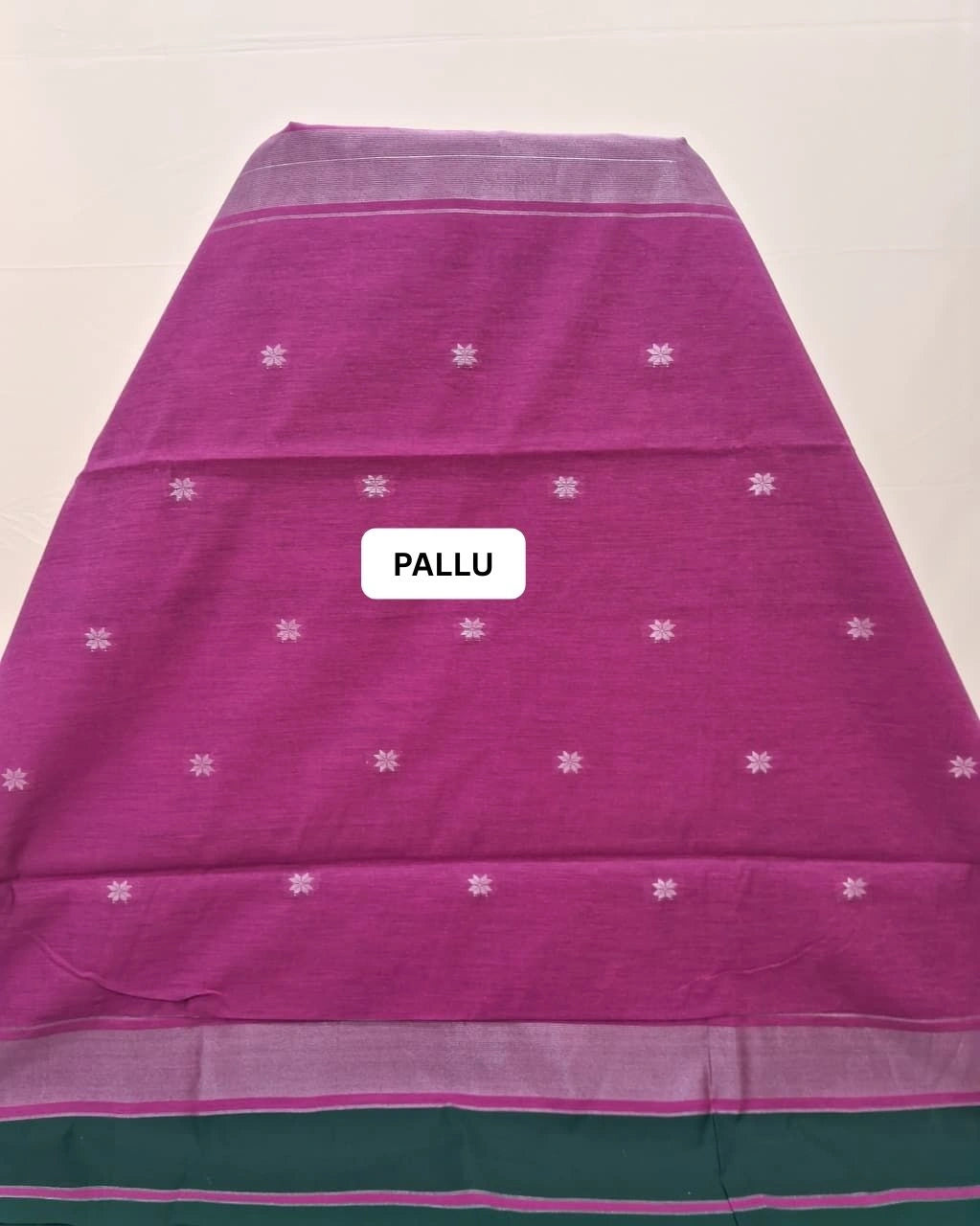 Elegant Bottle Green Semi Maheshwari Silk Saree pallu