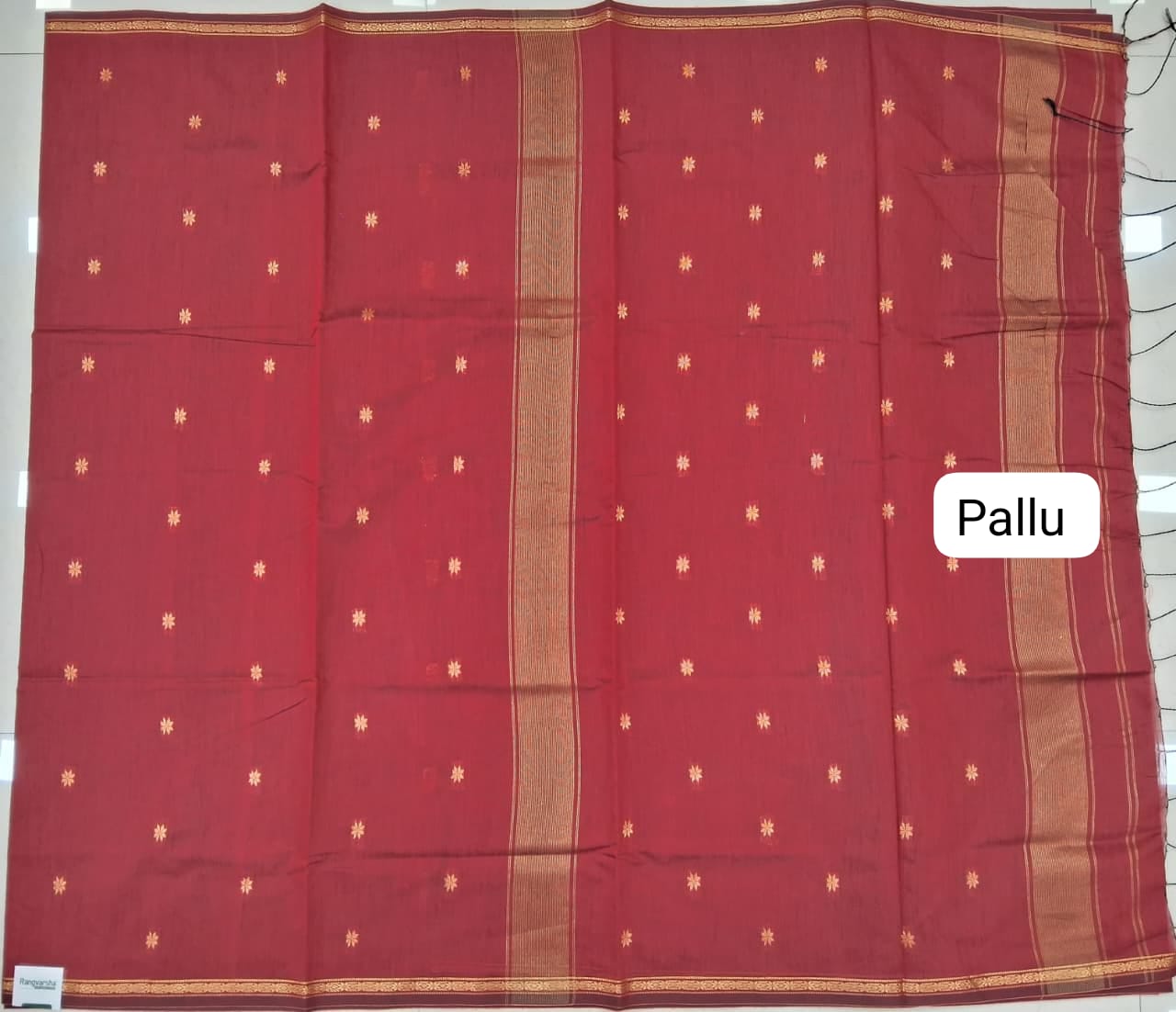 Fire Red Semi Maheshwari Silk Saree Pallu