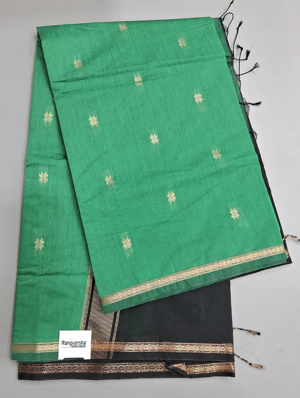 Bright Green Semi Maheshwari Silk Cotton Saree