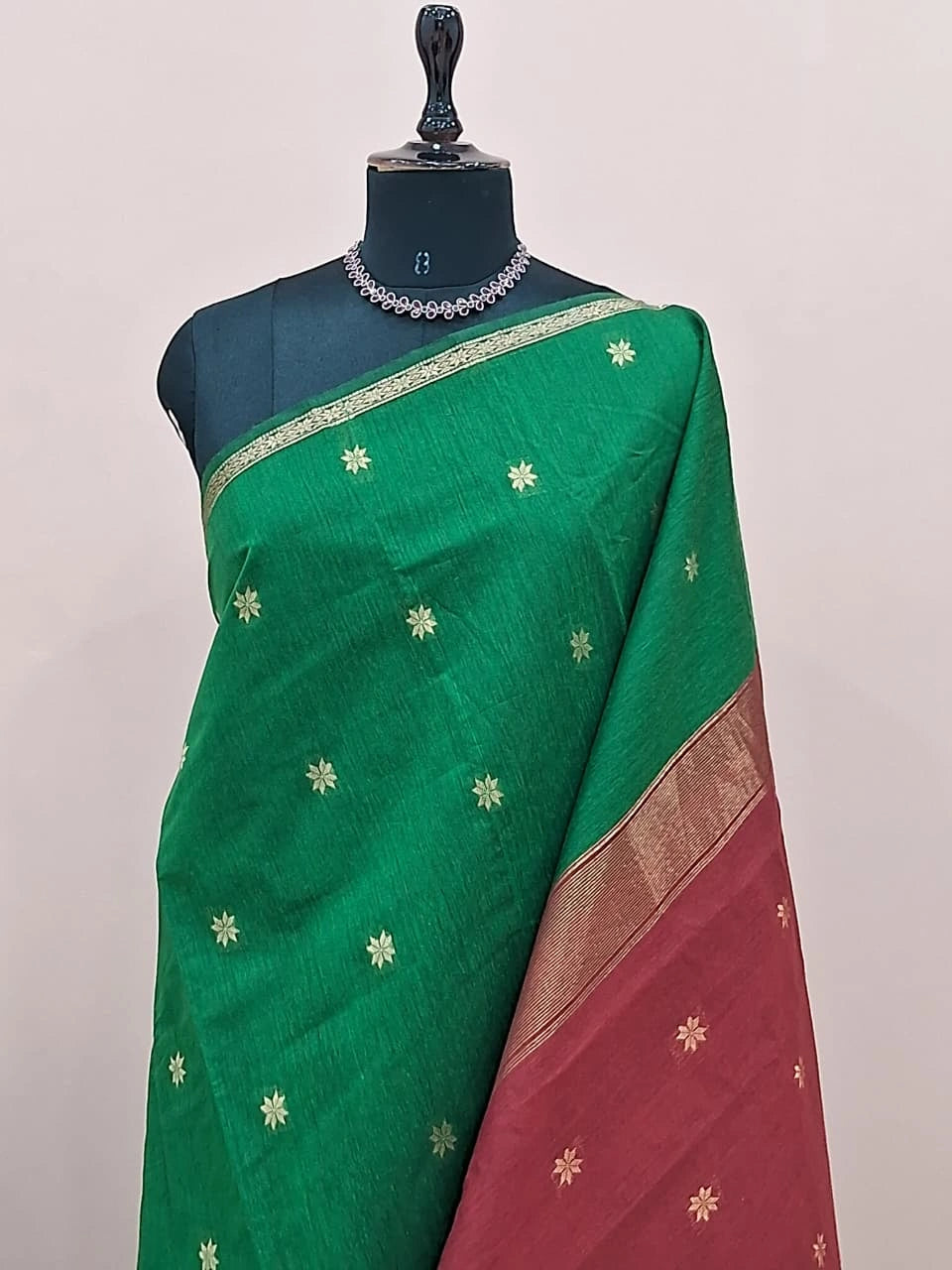 Bottle Green Semi Maheshwari Silk Cotton Saree 1