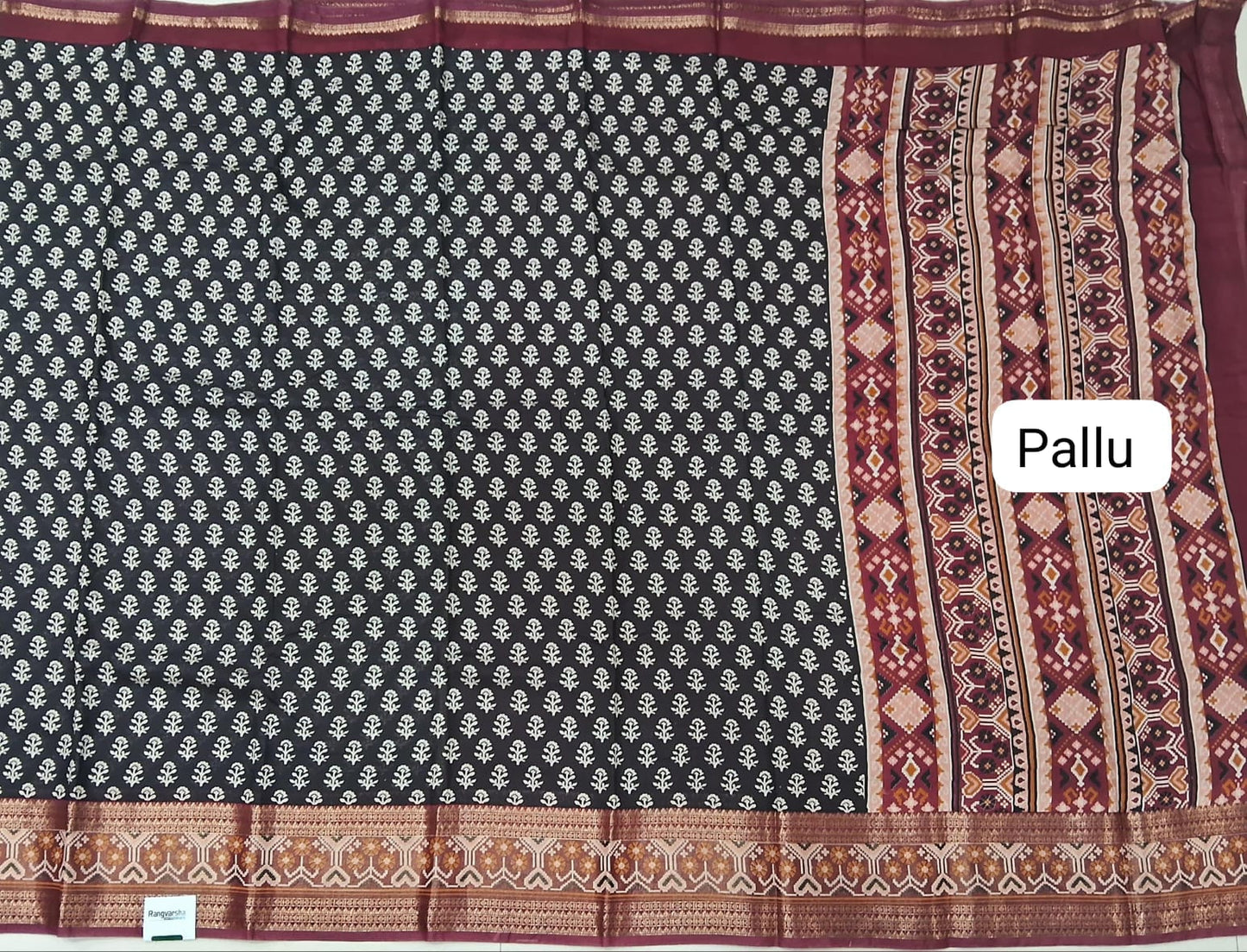 Black Moonga Silk Saree  Pallu