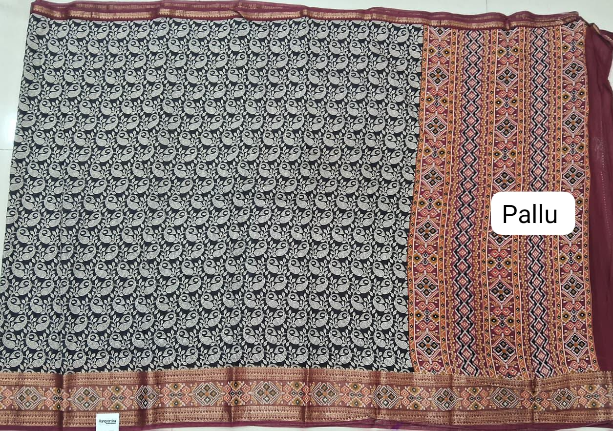 Black Moonga Silk Saree Pallu