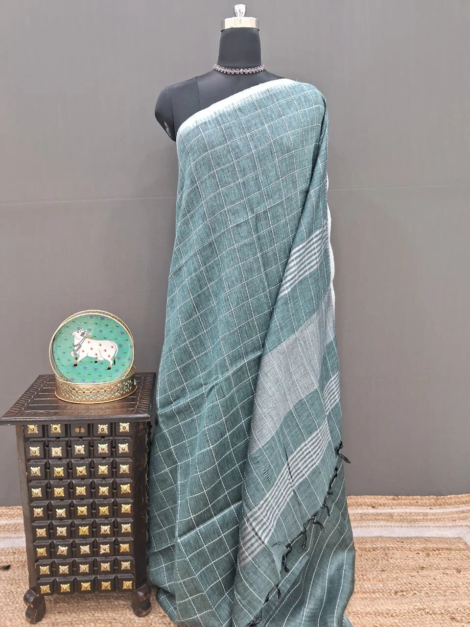 Dark Green Pure Linen Saree 