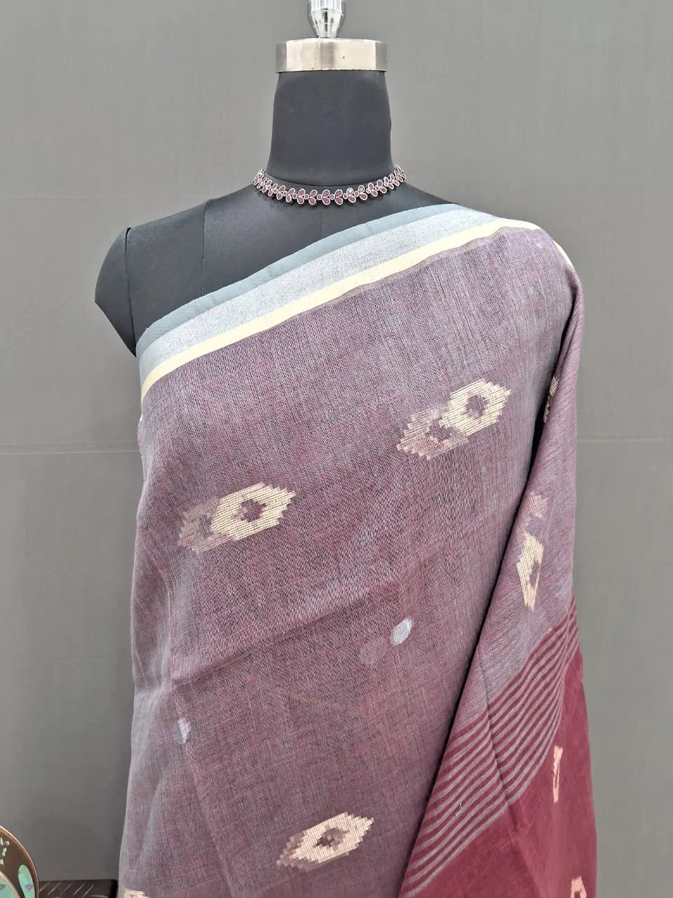 Snuff Pure Linen Saree 1