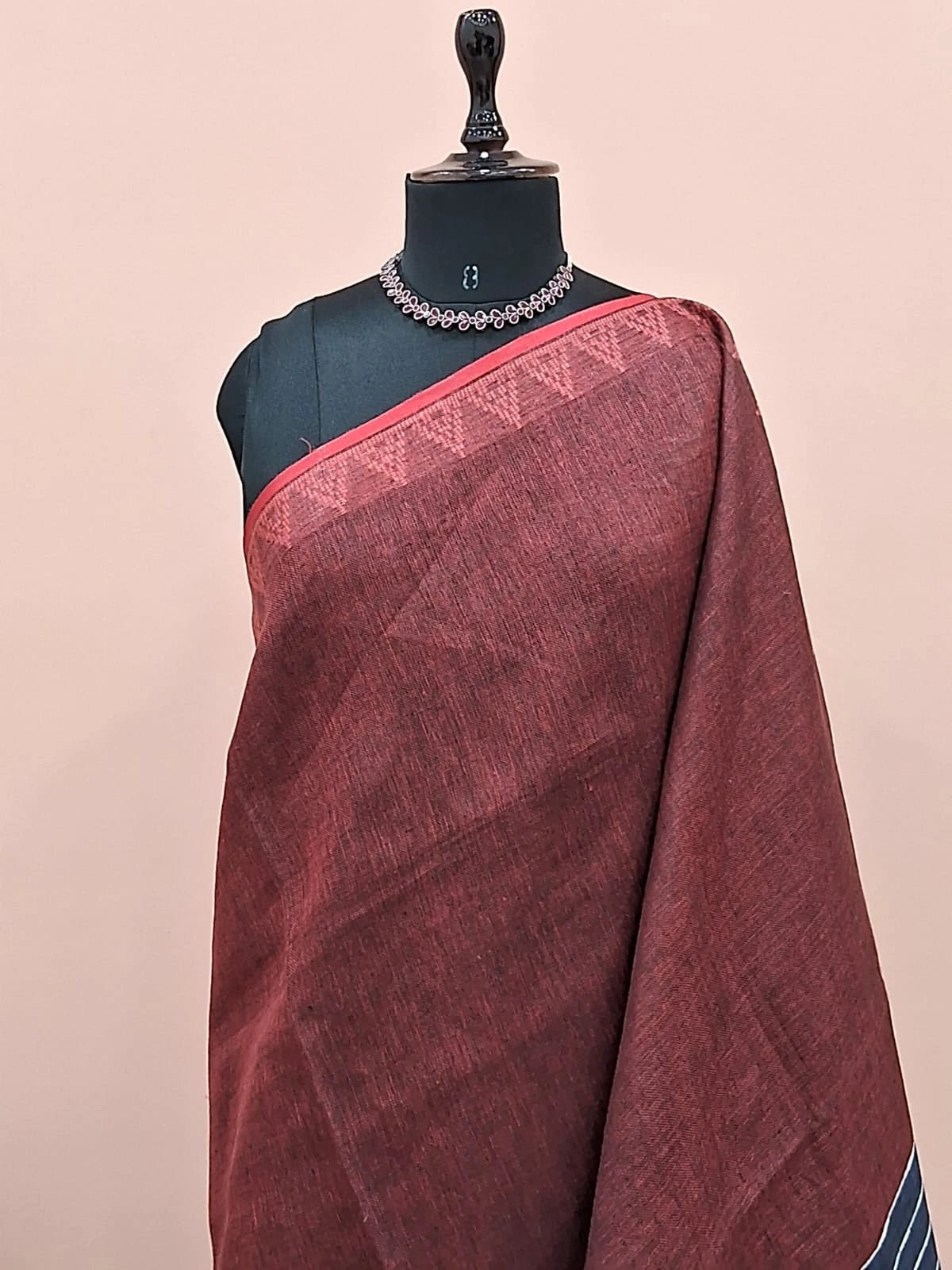 Dark Maroon Shaded Pure Linen Saree 1
