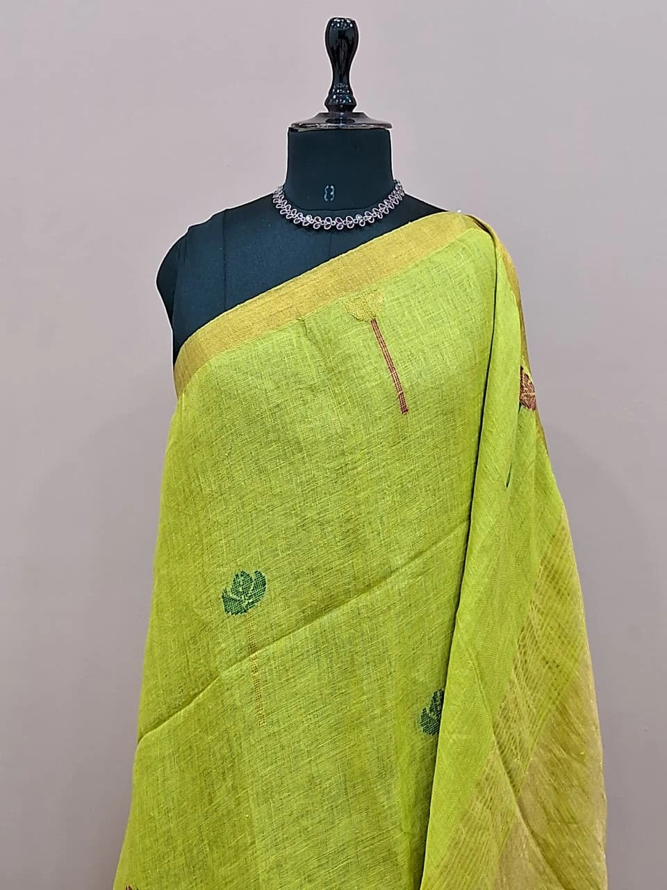 Leaf Green Pure Silk Linen saree 1