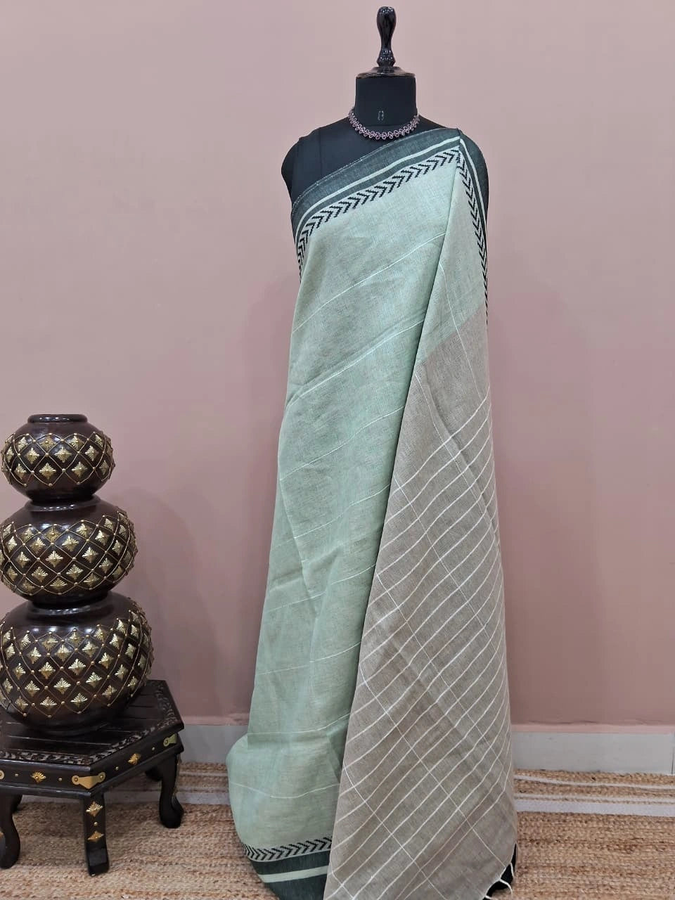 Light Mint Green Pure Linen Saree