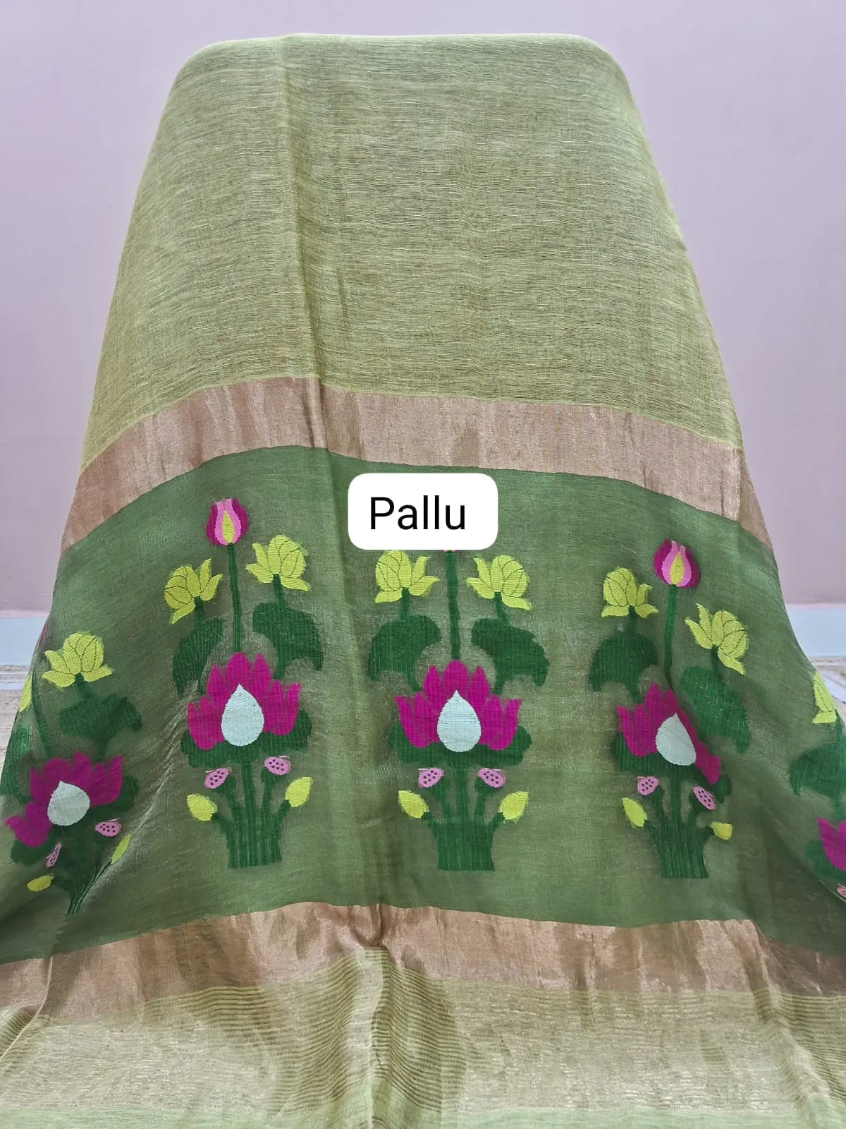 Leaf Green Pure Silk Linen Saree  Pallu