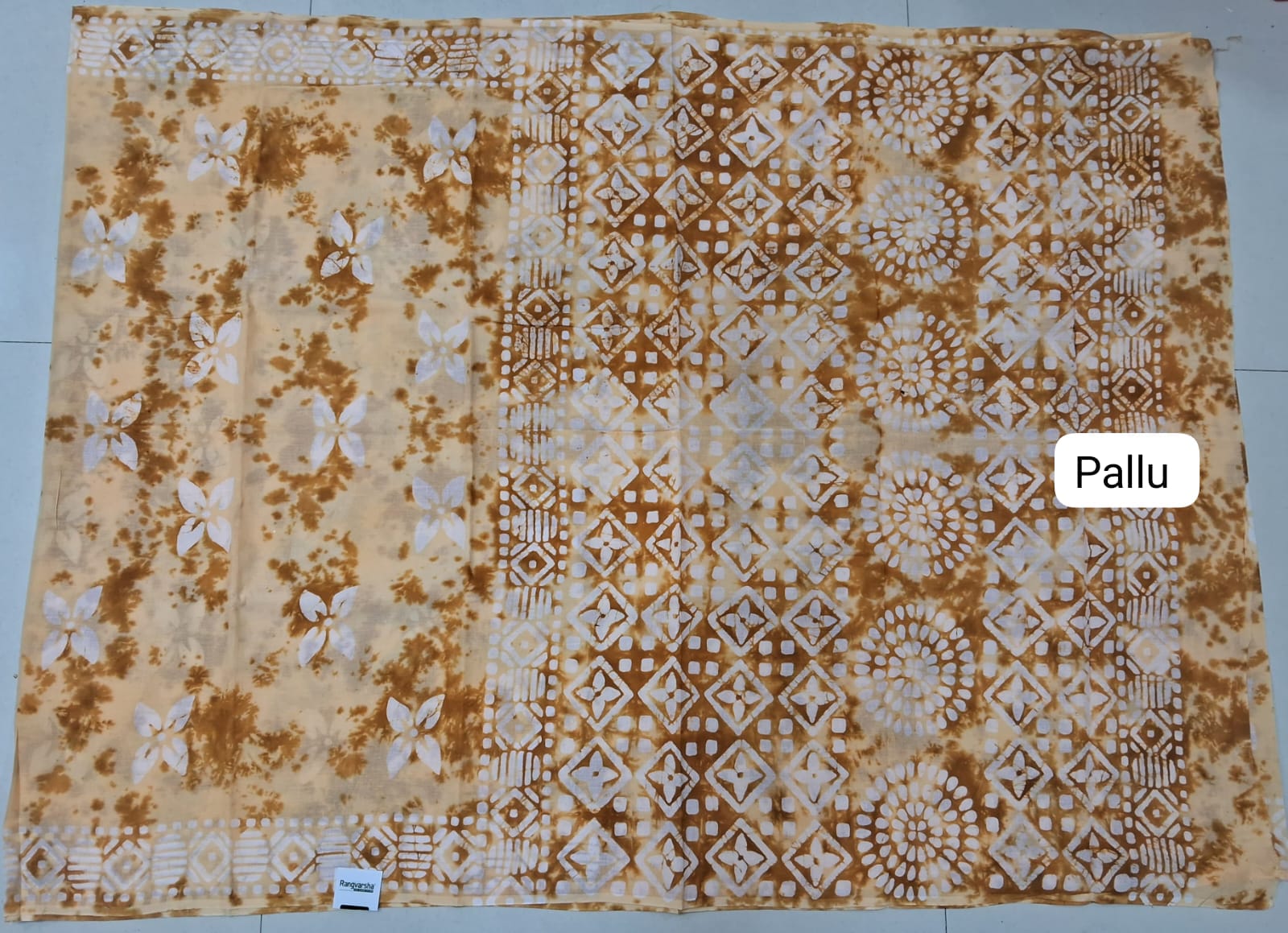 Light peach and Brown shibori printed Soft Cotton Saree pallu