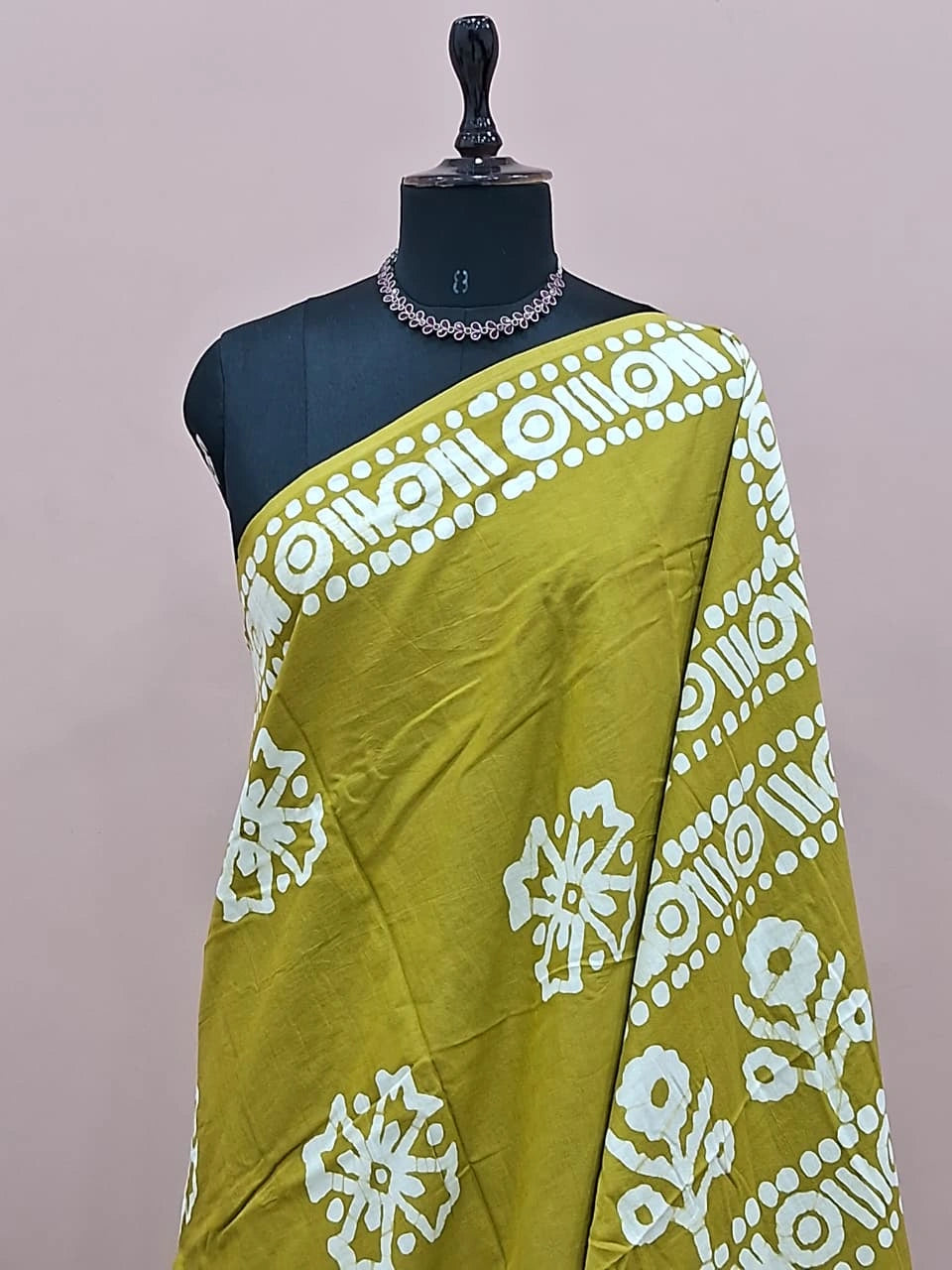 Elegant  Green Soft Cotton Saree 1