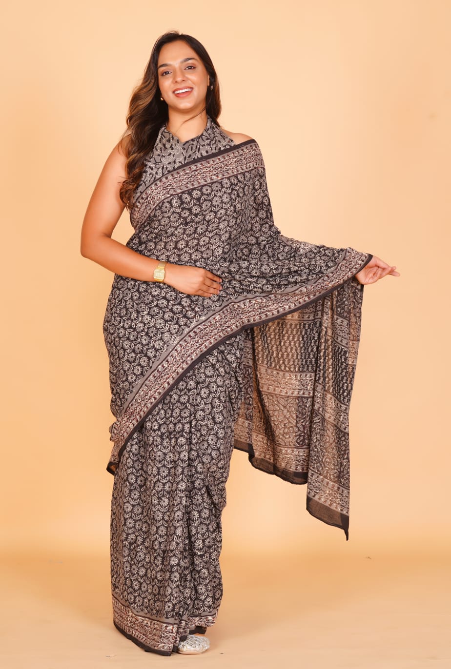 Timeless Black Handloom Soft Cotton Saree