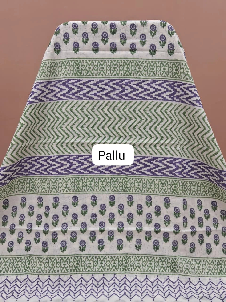 White soft cotton saree pallu