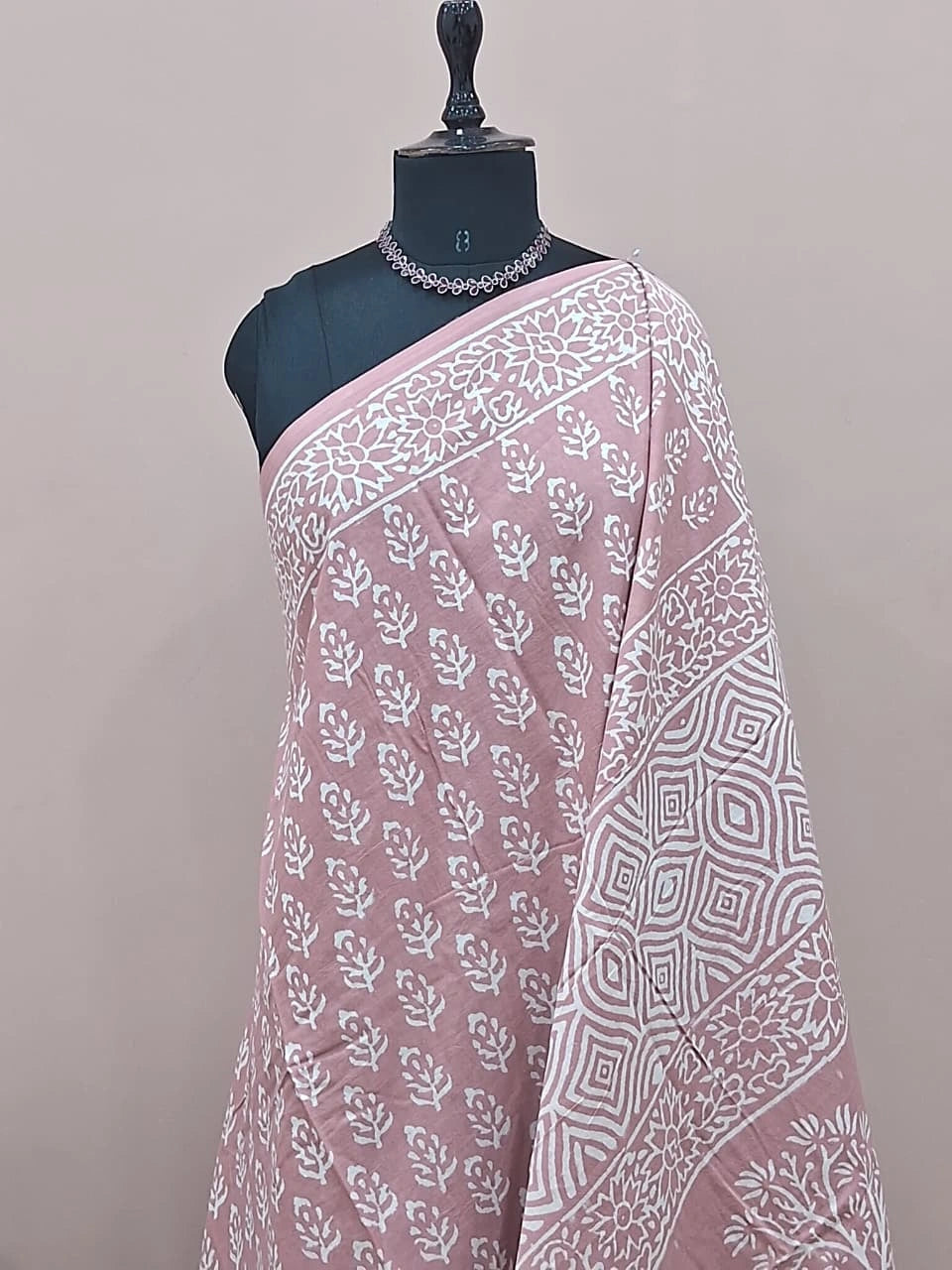 A graceful taupe brown soft cotton saree 1