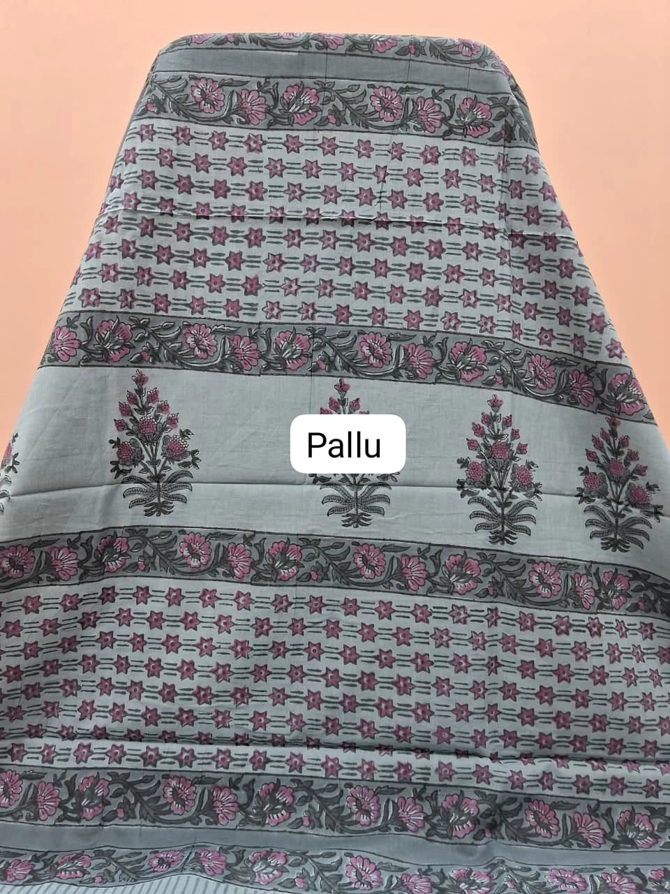 Dark Grey Soft Cotton Saree pallu