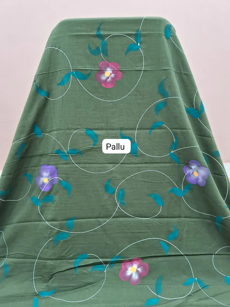 Bottle Green Soft Cotton Saree pallu