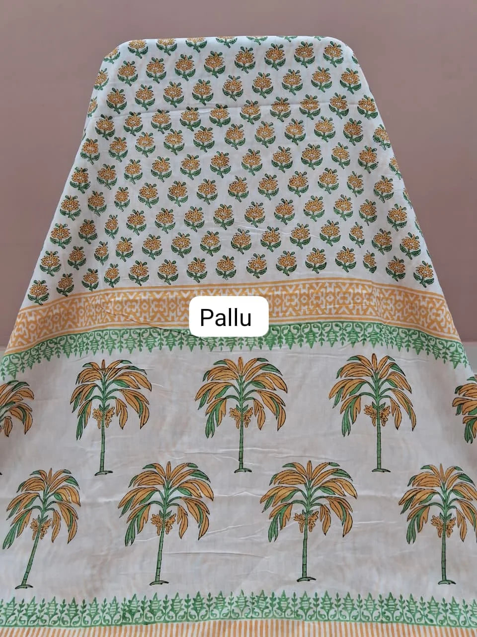 Pure White Soft Cotton Saree pallu