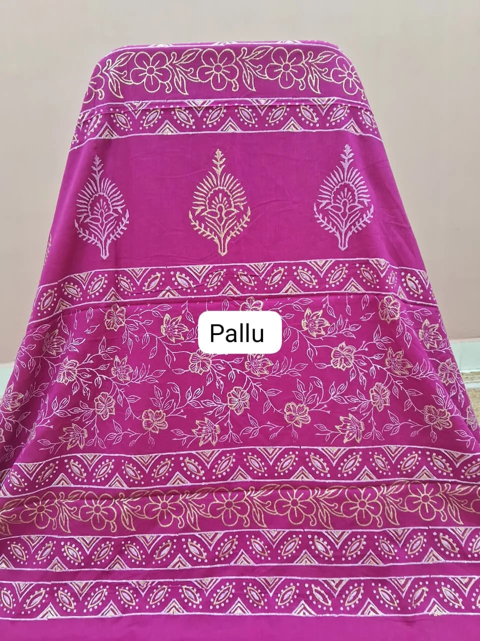 Pink Soft Cotton Saree pallu