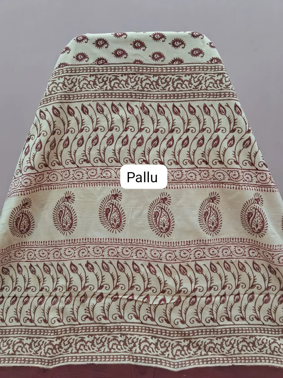 Dark Beige Soft Cotton Saree pallu