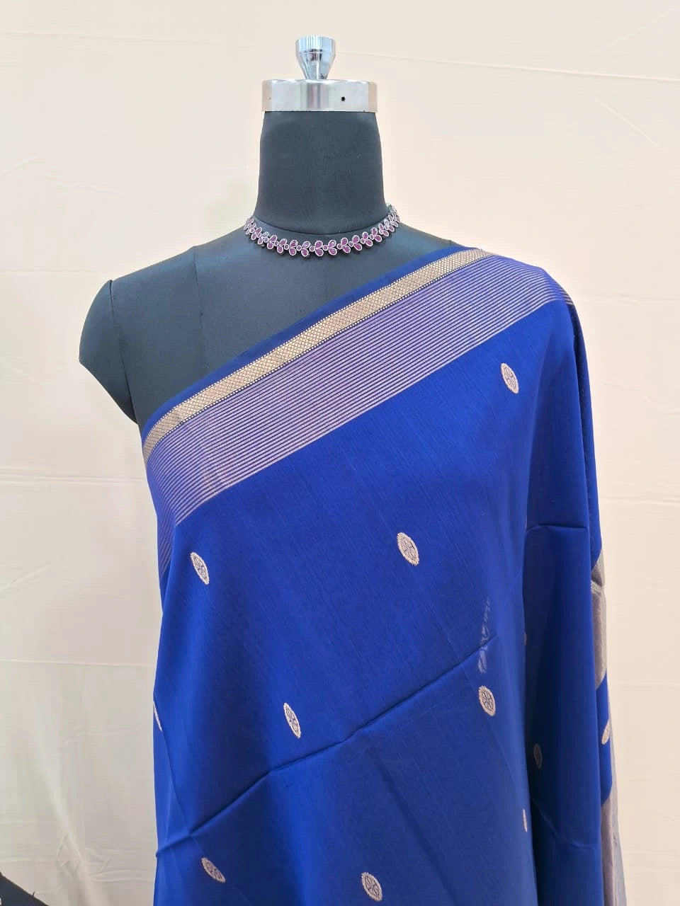 Navy Blue Pure Maheshwari Silk Saree 1