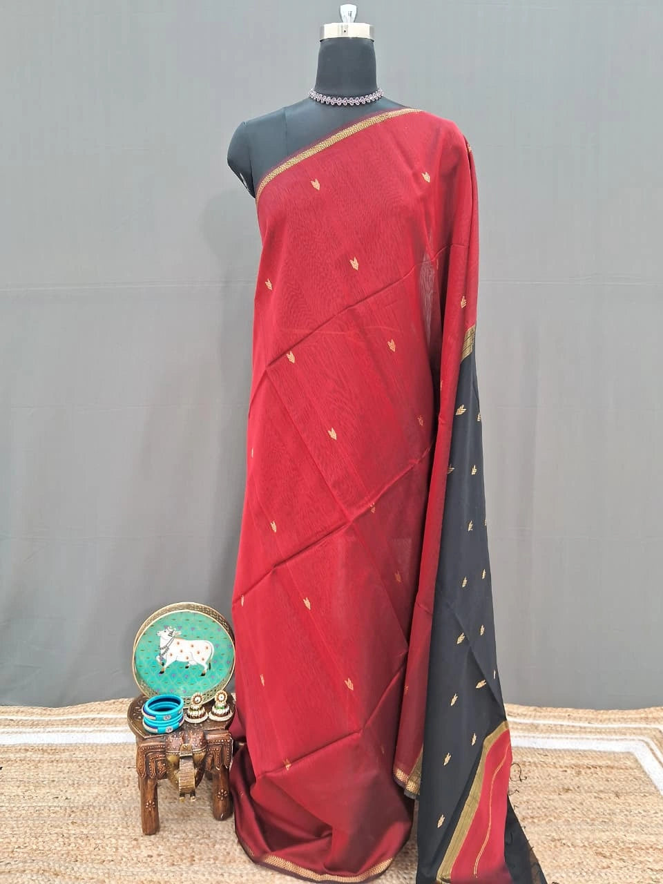 Red Pure Maheshwari Silk Saree