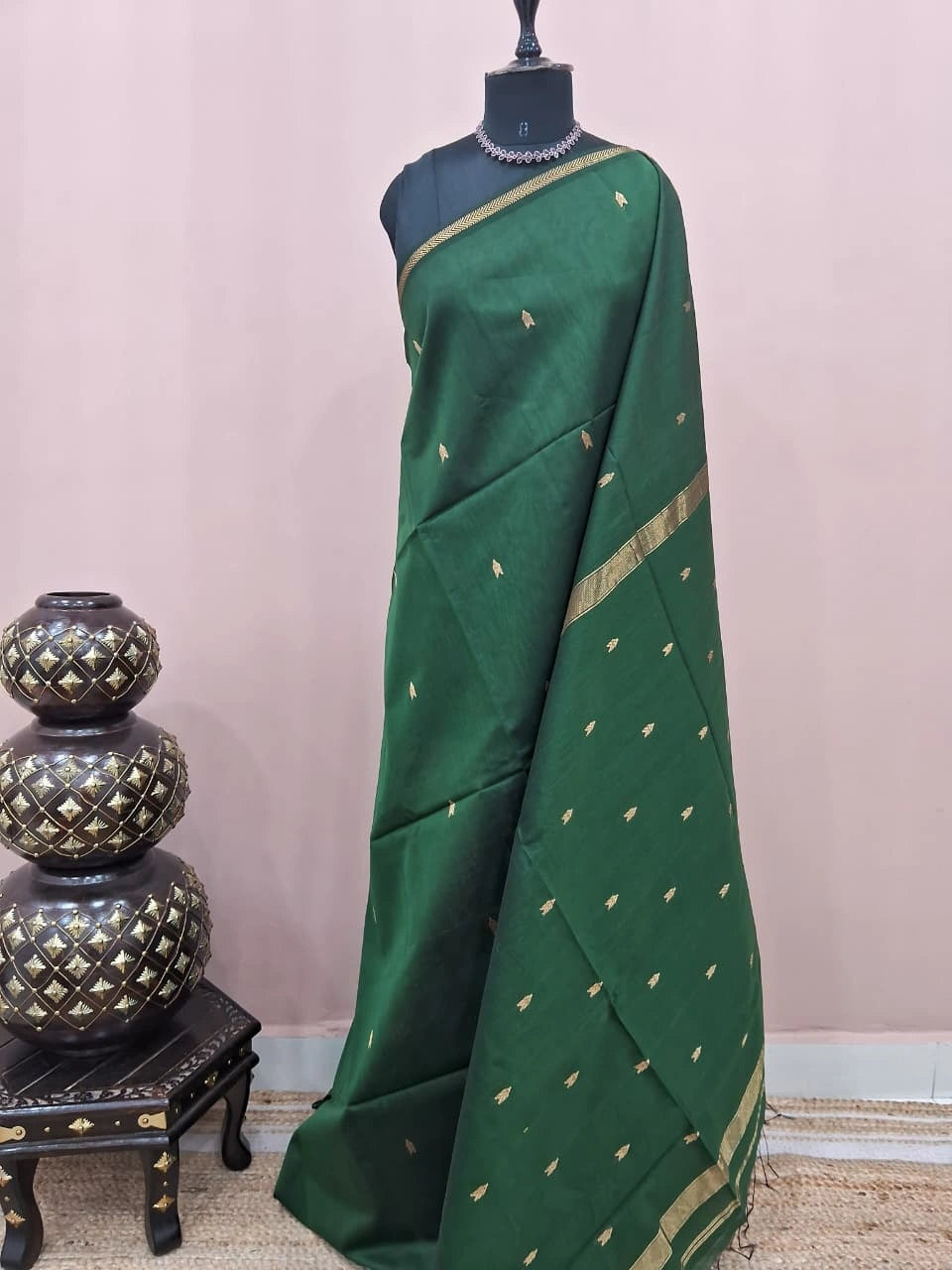 Bottle Green Pure Maheshwari Silk saree