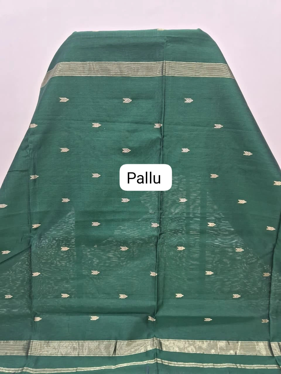Bottle Green Pure Maheshwari Silk saree pallu
