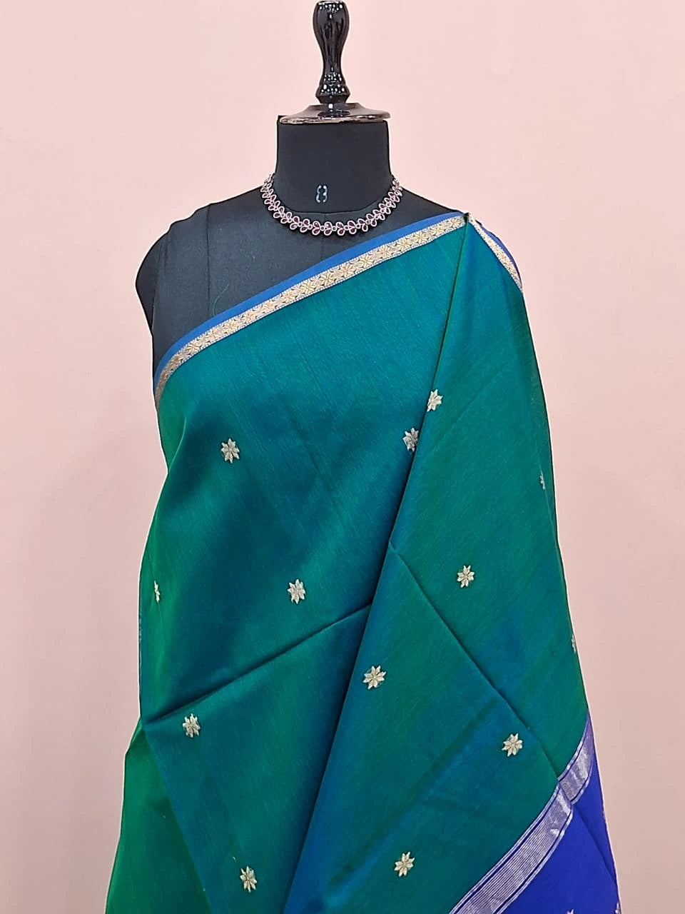 Dual Shaded Pure Maheshwari Silk Saree 1