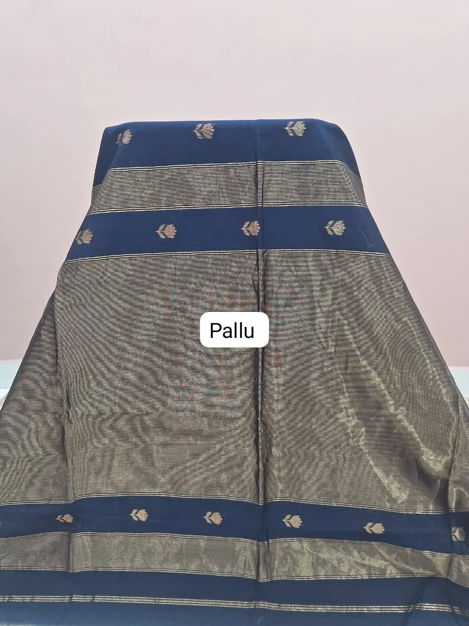 Navy Blue Pure Maheshwari Silk Saree Pallu